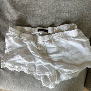 Brandy Melville White Linen Shorts